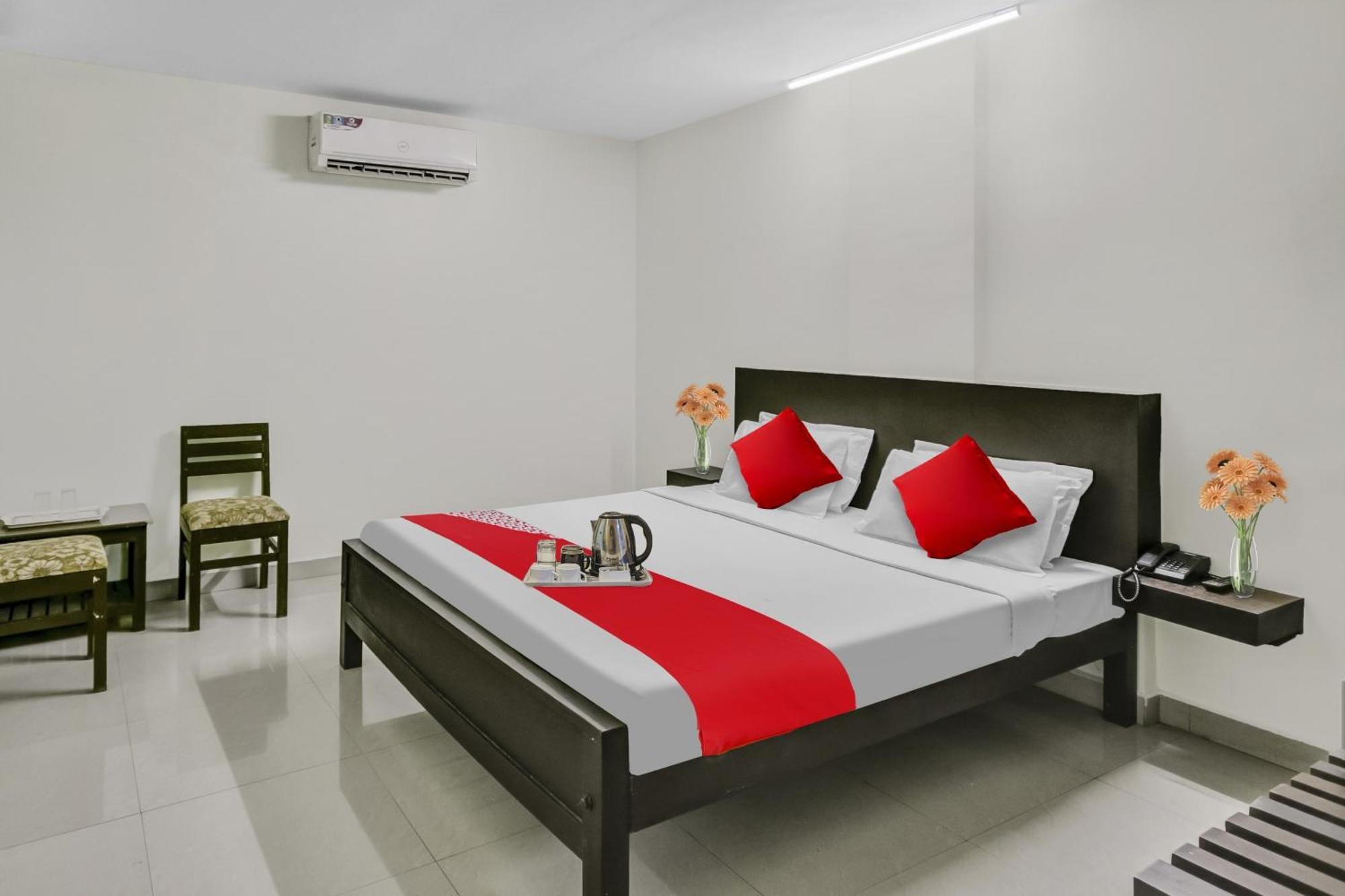 Hotel O Kalapurackal Residency Thekkady Kültér fotó