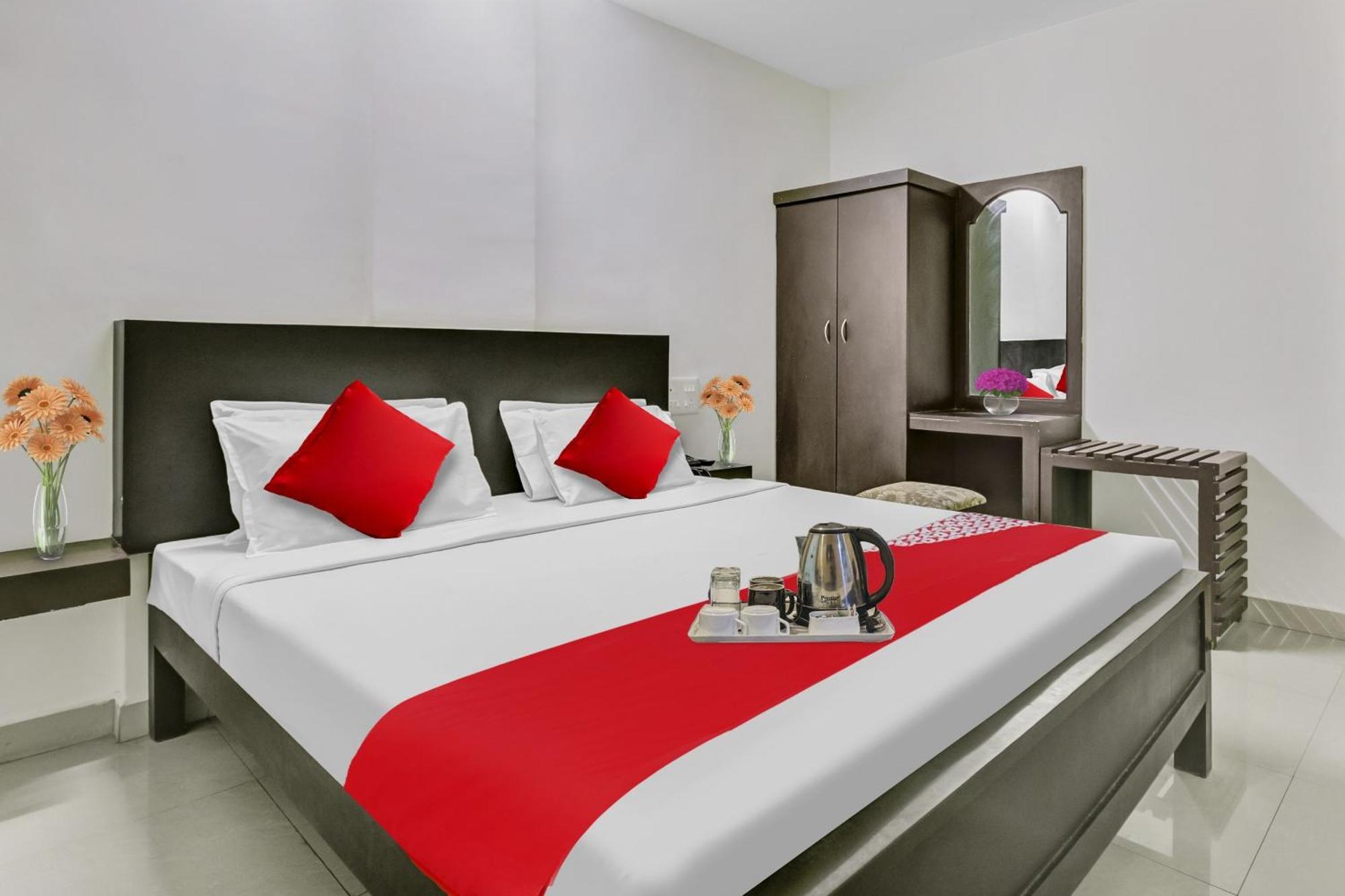 Hotel O Kalapurackal Residency Thekkady Kültér fotó
